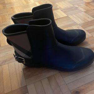 Burberry rainboots
